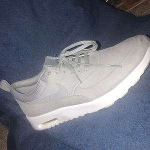 ❌SOLD❌Nike Air Max Thea